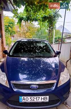 Хэтчбек Ford Focus 2010 в Мукачево
