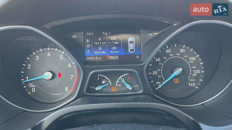 Седан Ford Focus 2017 в Киеве фото 19 Седан Ford Focus 2017 в Киеве