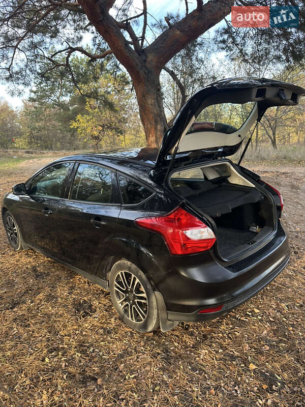 Хэтчбек Ford Focus 2011 в Днепре