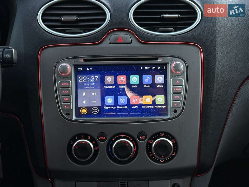 Універсал Ford Focus 2010 в Івано-Франківську