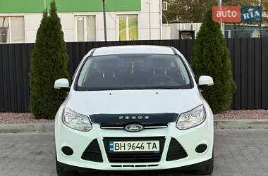 Хэтчбек Ford Focus 2014 в Одессе