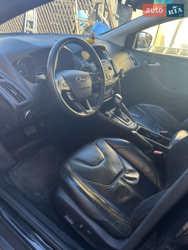 Хетчбек Ford Focus 2015 в Львові фото 27 Хетчбек Ford Focus 2015 в Львові