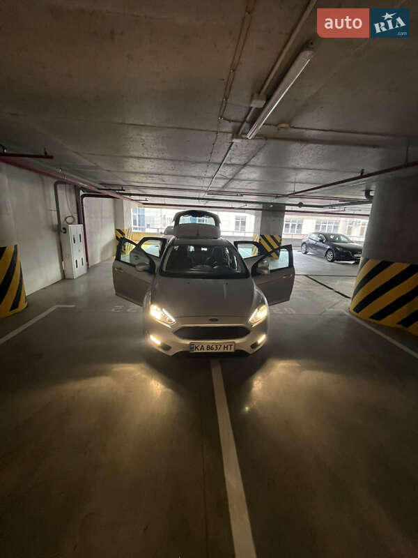 Хетчбек Ford Focus 2015 в Києві фото 7 Хетчбек Ford Focus 2015 в Києві