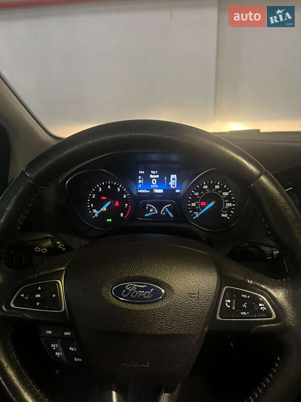 Хетчбек Ford Focus 2015 в Києві фото 27 Хетчбек Ford Focus 2015 в Києві