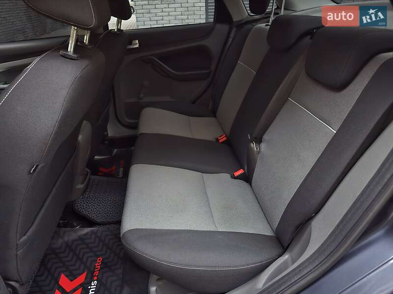 Седан Ford Focus 2010 в Хмельницькому фото 60 Седан Ford Focus 2010 в Хмельницькому