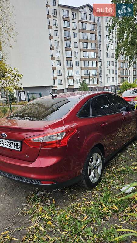 Седан Ford Focus 2014 в Киеве
