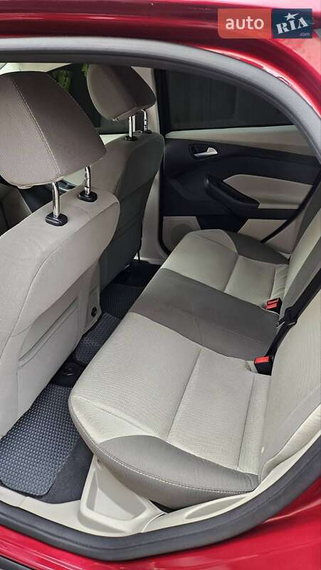 Седан Ford Focus 2014 в Киеве