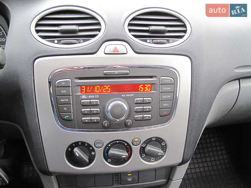 Хетчбек Ford Focus 2011 в Києві фото 66 Хетчбек Ford Focus 2011 в Києві