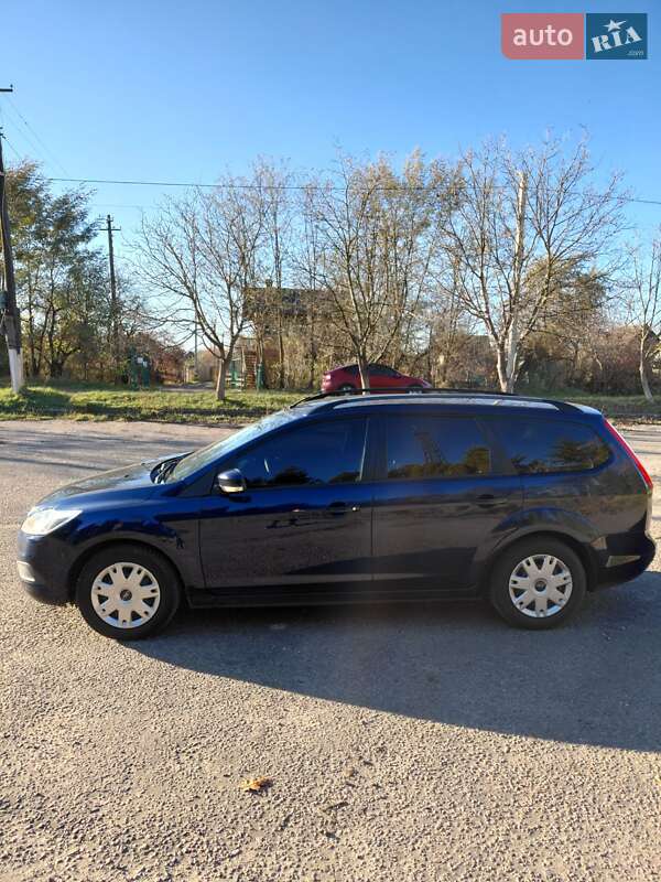 Универсал Ford Focus 2010 в Львове
