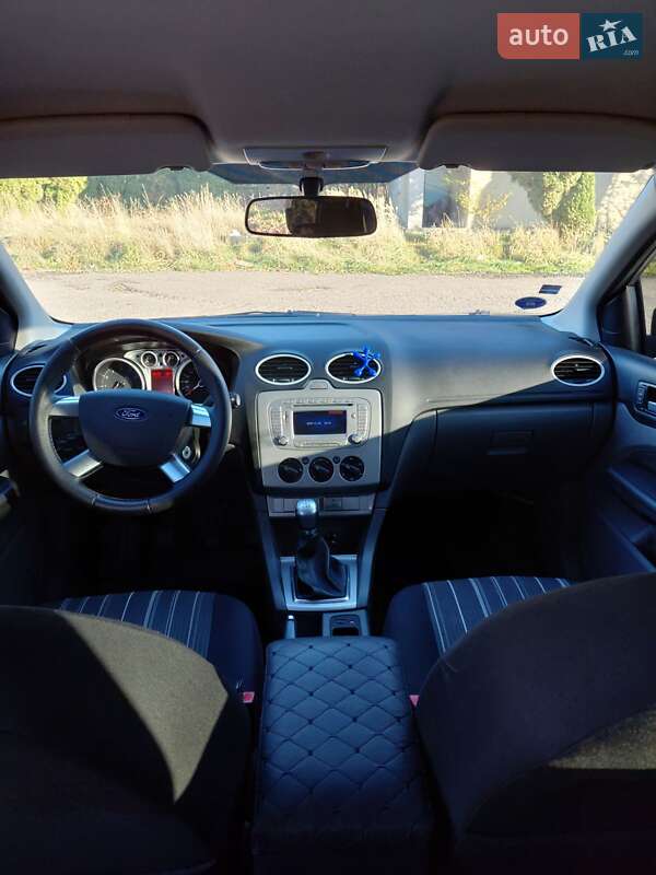 Универсал Ford Focus 2010 в Львове