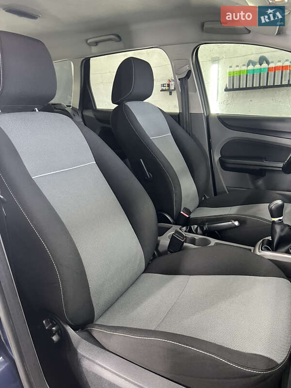 Універсал Ford Focus 2010 в Жидачові