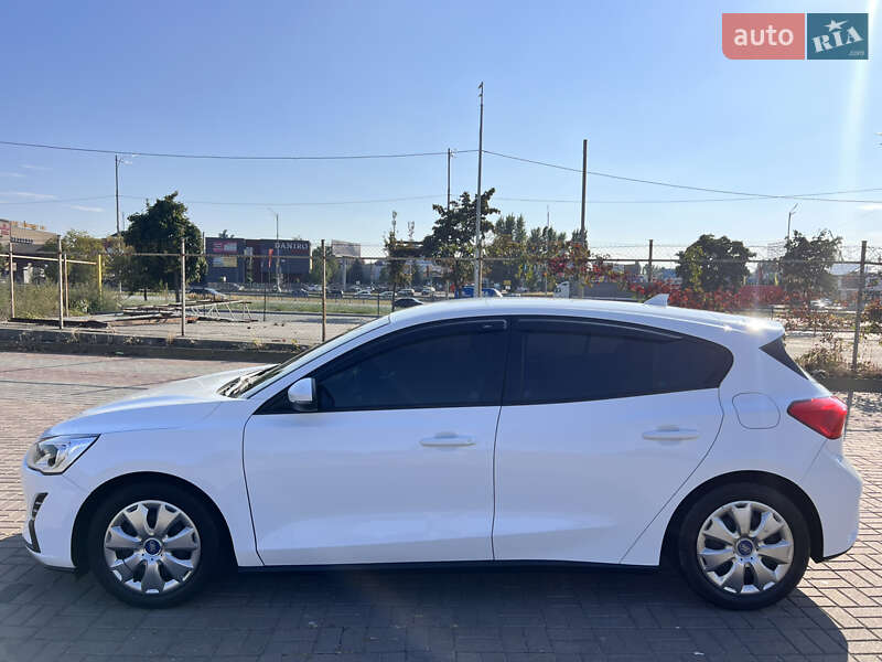Хэтчбек Ford Focus 2019 в Киеве