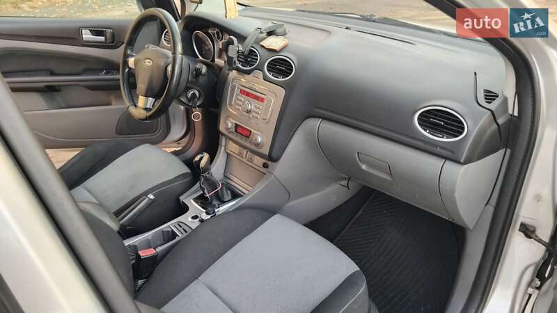 Универсал Ford Focus 2009 в Ивано-Франковске фото 24 Универсал Ford Focus 2009 в Ивано-Франковске