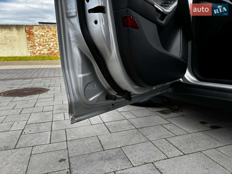 Универсал Ford Focus 2011 в Стрые