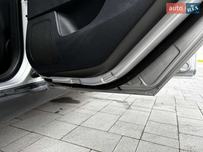 Универсал Ford Focus 2011 в Стрые