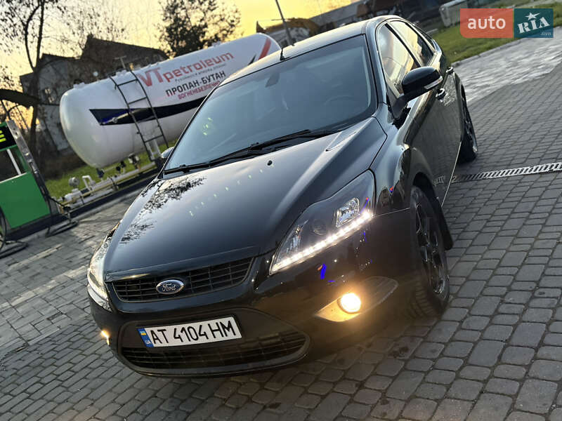 Хэтчбек Ford Focus 2010 в Калуше фото 3 Хэтчбек Ford Focus 2010 в Калуше