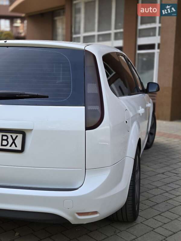 Універсал Ford Focus 2009 в Чернівцях фото 9 Універсал Ford Focus 2009 в Чернівцях