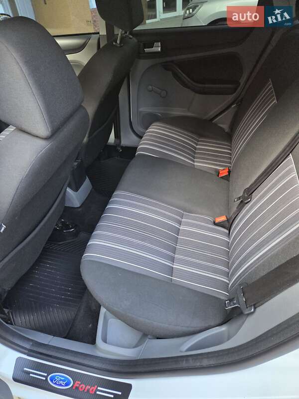 Універсал Ford Focus 2009 в Чернівцях фото 18 Універсал Ford Focus 2009 в Чернівцях