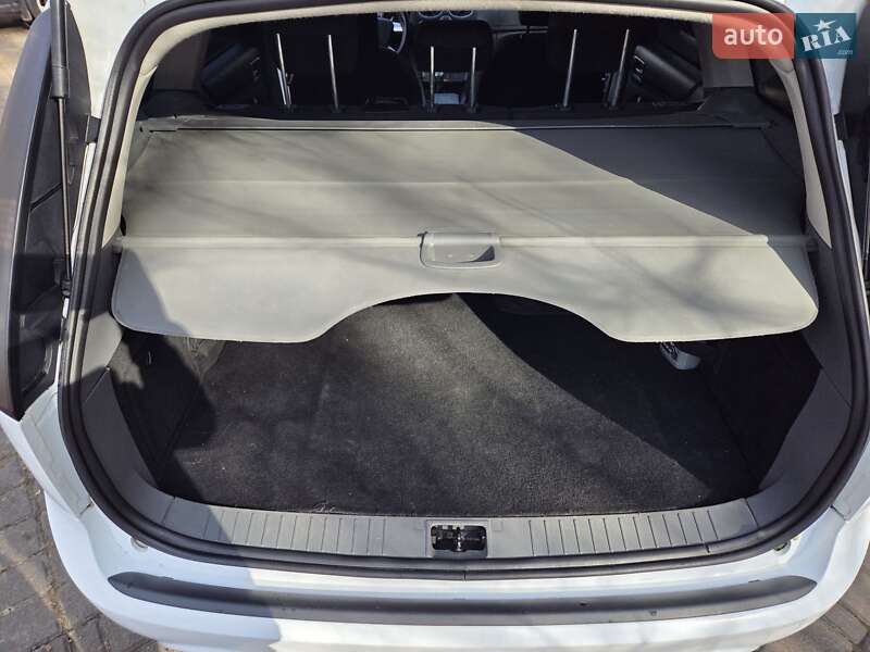 Універсал Ford Focus 2009 в Чернівцях фото 22 Універсал Ford Focus 2009 в Чернівцях