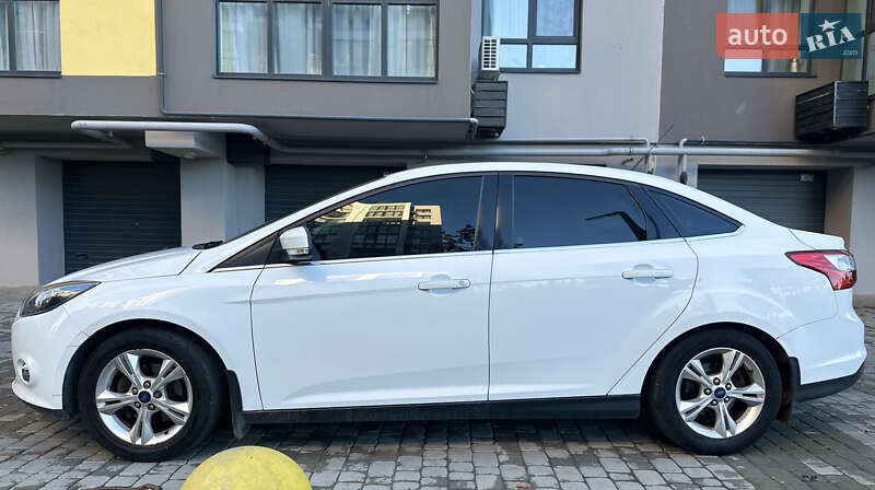 Седан Ford Focus 2013 в Днепре фото 25 Седан Ford Focus 2013 в Днепре