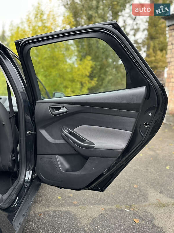 Универсал Ford Focus 2012 в Киеве фото 18 Универсал Ford Focus 2012 в Киеве