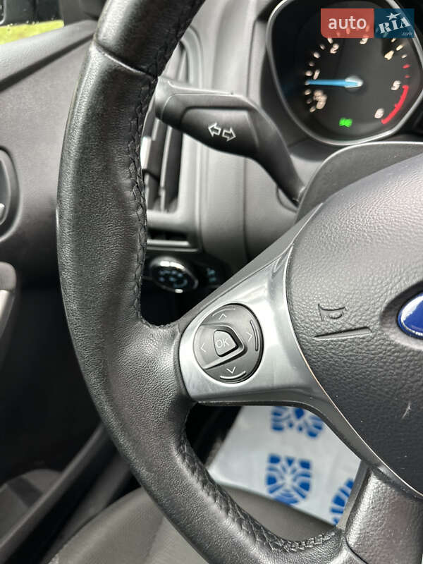 Универсал Ford Focus 2012 в Киеве фото 26 Универсал Ford Focus 2012 в Киеве