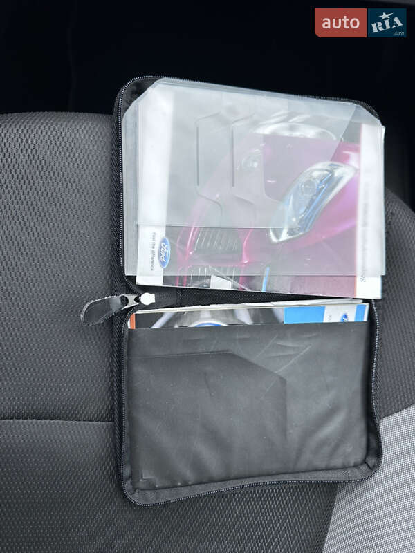 Универсал Ford Focus 2012 в Киеве фото 29 Универсал Ford Focus 2012 в Киеве