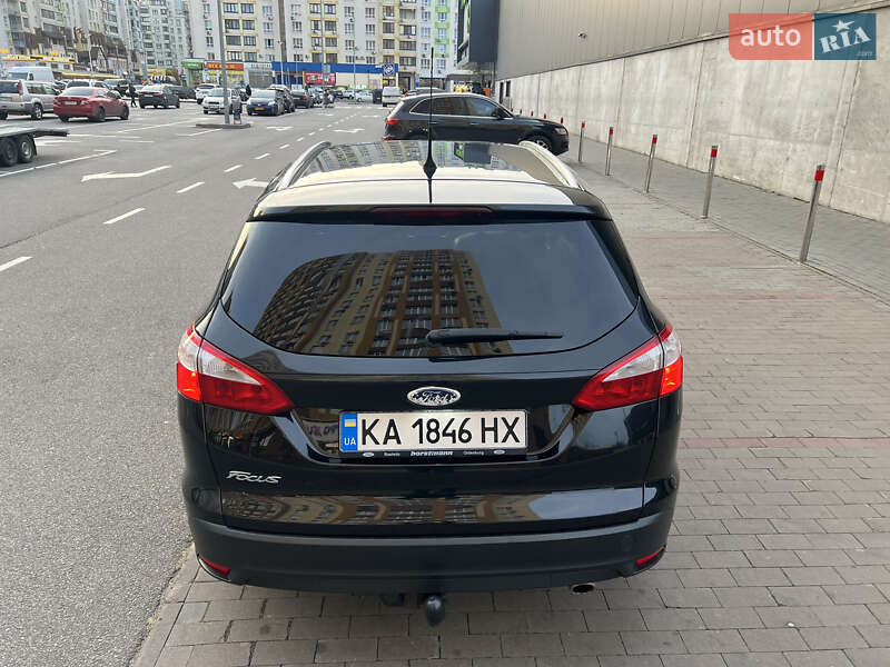 Универсал Ford Focus 2011 в Вишневом фото 11 Универсал Ford Focus 2011 в Вишневом