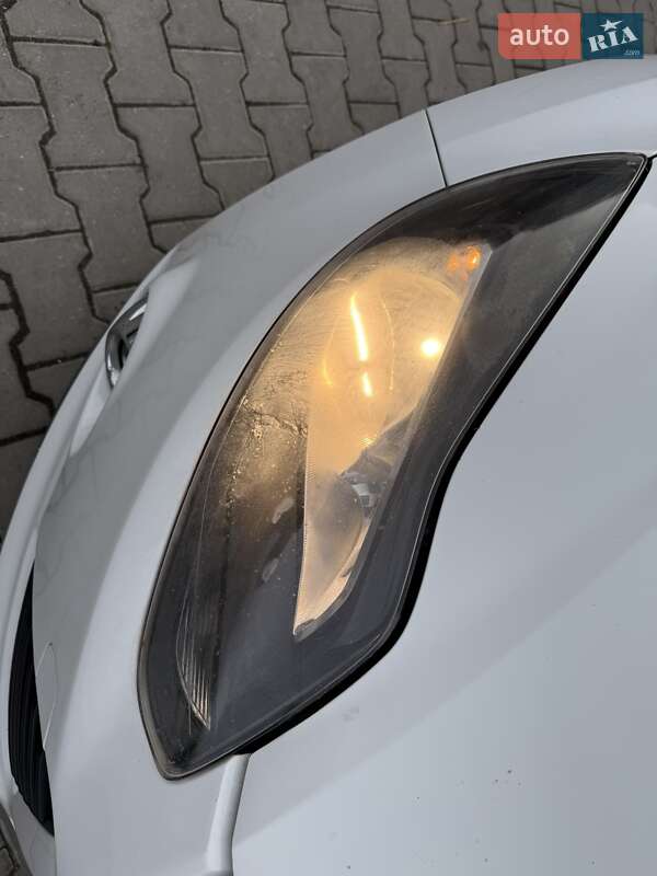 Хэтчбек Ford Focus 2014 в Поляне