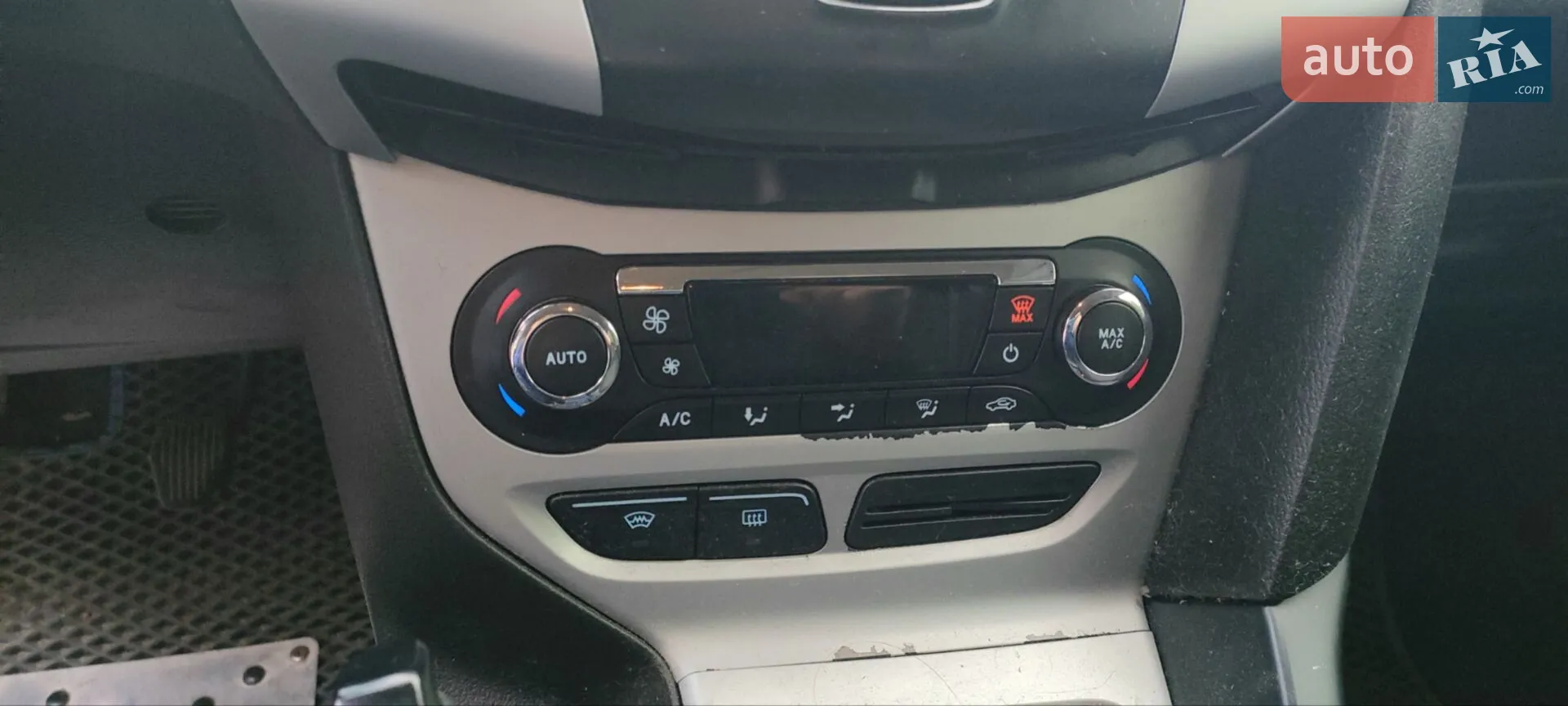 2012 Ford Focus - мініатюра 25
