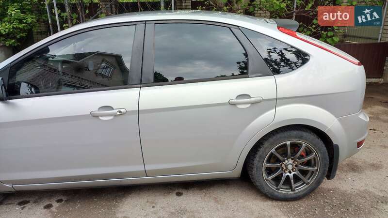 Хетчбек Ford Focus 2010 в Крюківщині фото 3 Хетчбек Ford Focus 2010 в Крюківщині
