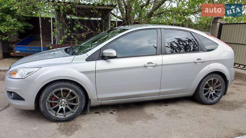Хетчбек Ford Focus 2010 в Крюківщині фото 6 Хетчбек Ford Focus 2010 в Крюківщині