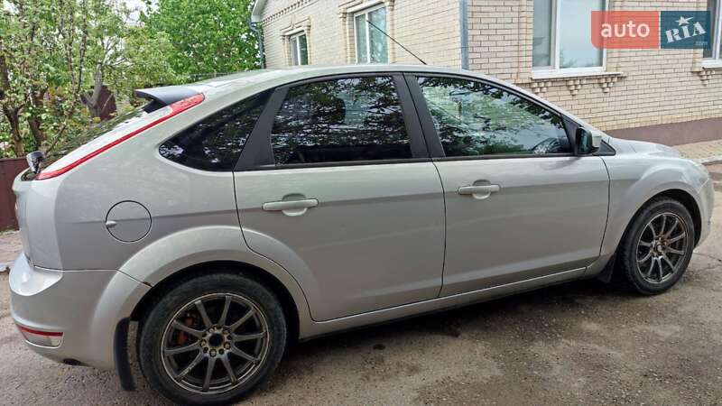 Хетчбек Ford Focus 2010 в Крюківщині фото 15 Хетчбек Ford Focus 2010 в Крюківщині