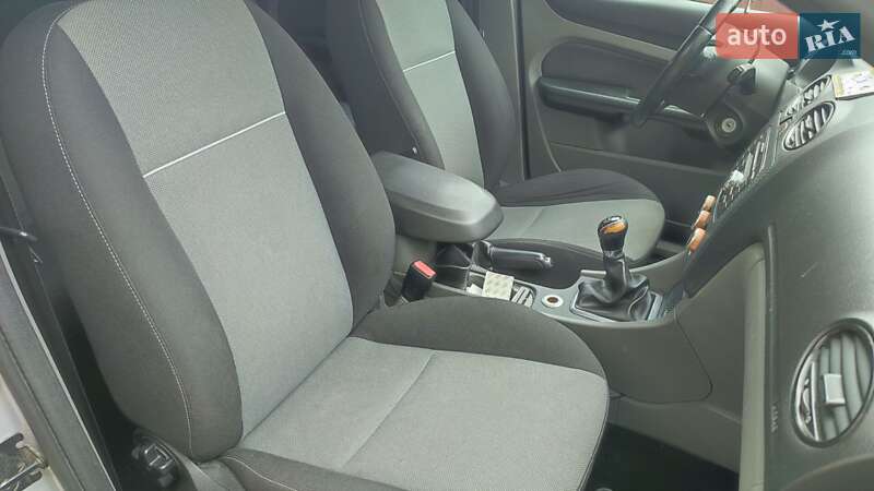 Хетчбек Ford Focus 2010 в Крюківщині фото 34 Хетчбек Ford Focus 2010 в Крюківщині