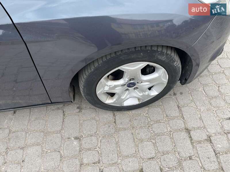 Универсал Ford Focus 2012 в Бродах фото 14 Универсал Ford Focus 2012 в Бродах