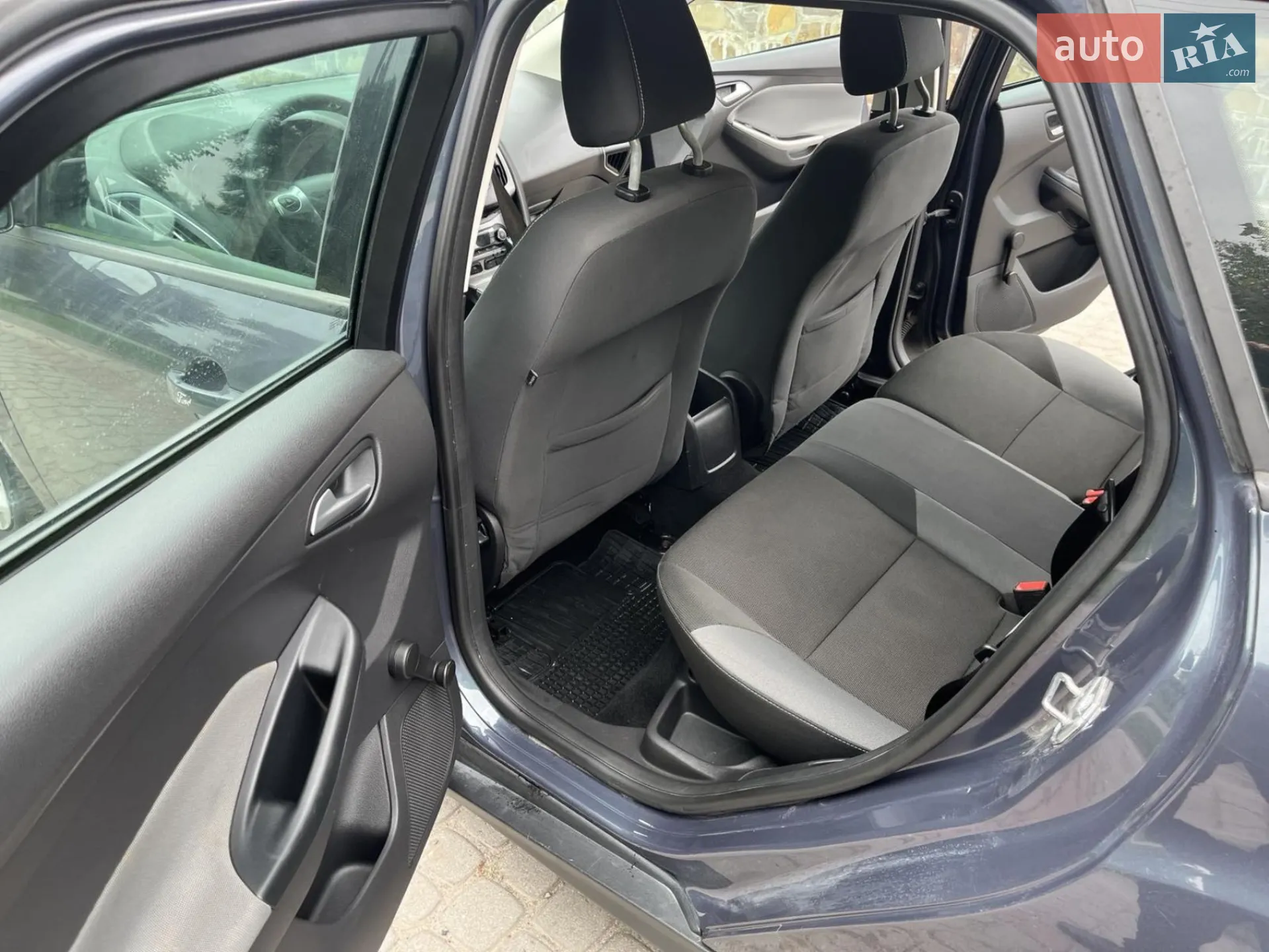 2012 Ford Focus - мініатюра 17