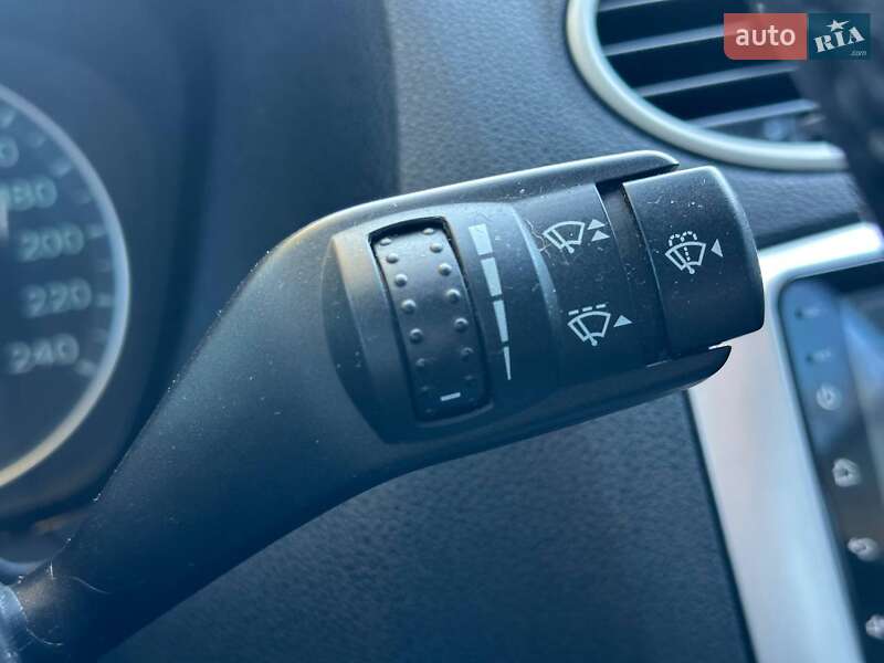 Хэтчбек Ford Focus 2006 в Киеве фото 22 Хэтчбек Ford Focus 2006 в Киеве