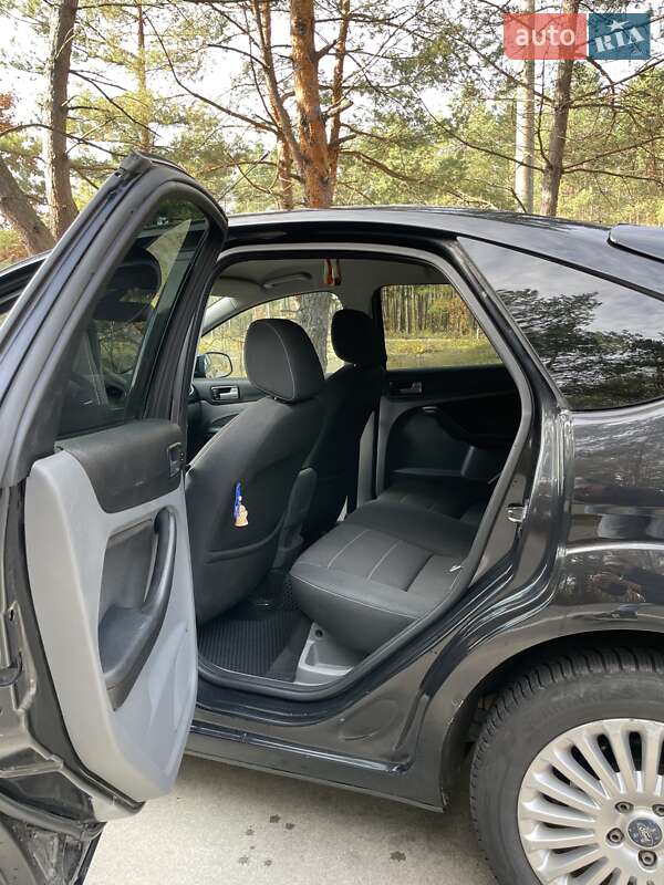 Хетчбек Ford Focus 2010 в Славуті