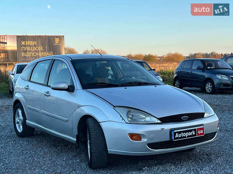 Хетчбек Ford Focus 2001 в Львові фото 12 Хетчбек Ford Focus 2001 в Львові