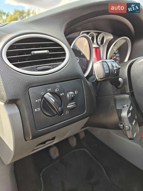 Універсал Ford Focus 2009 в Києві фото 22 Універсал Ford Focus 2009 в Києві