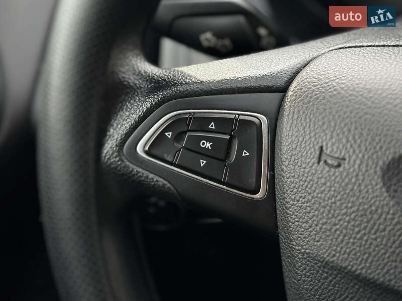 Седан Ford Focus 2016 в Шептицькому фото 33 Седан Ford Focus 2016 в Шептицькому