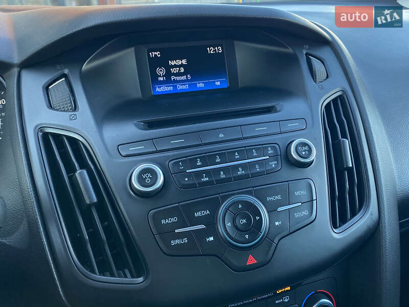 Седан Ford Focus 2015 в Киеве фото 14 Седан Ford Focus 2015 в Киеве