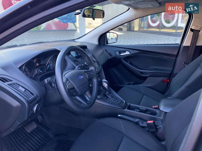 Седан Ford Focus 2015 в Киеве фото 18 Седан Ford Focus 2015 в Киеве