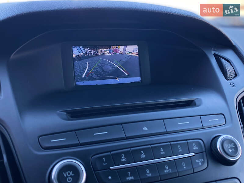 Хэтчбек Ford Focus 2015 в Киеве фото 14 Хэтчбек Ford Focus 2015 в Киеве