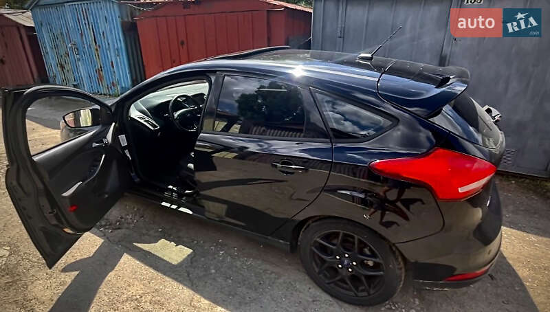 Хэтчбек Ford Focus 2017 в Киеве фото 27 Хэтчбек Ford Focus 2017 в Киеве