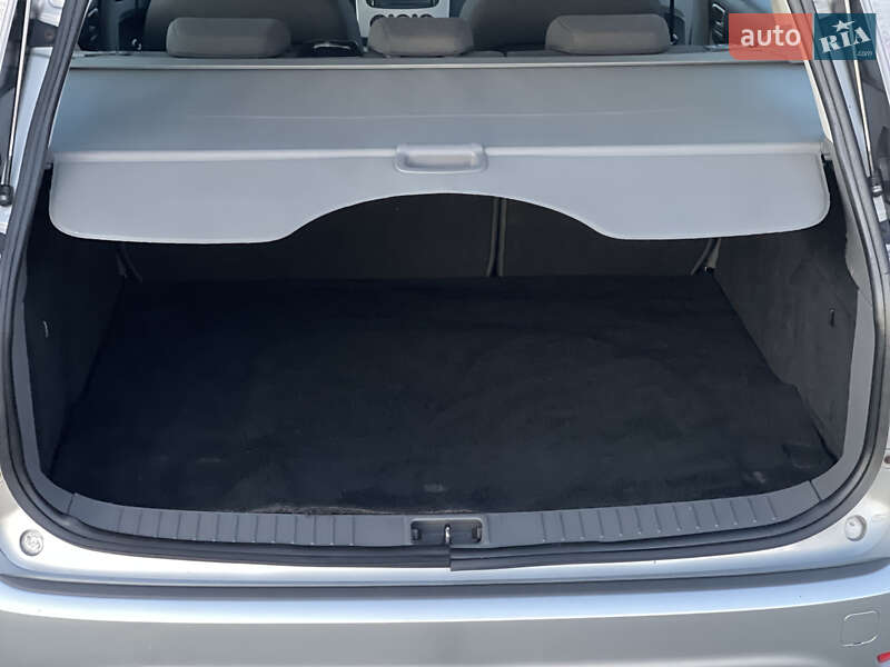 Универсал Ford Focus 2008 в Нововолынске