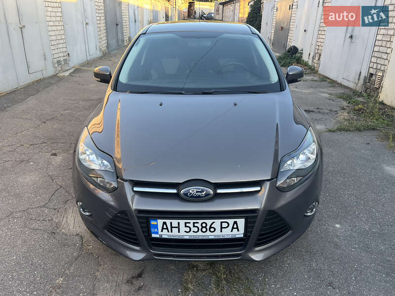 Хэтчбек Ford Focus 2013 в Харькове фото 5 Хэтчбек Ford Focus 2013 в Харькове