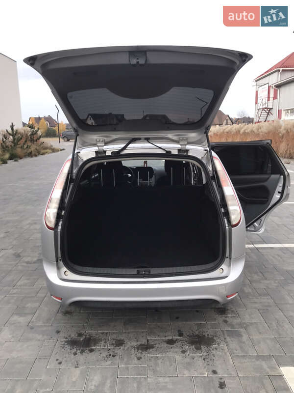 Універсал Ford Focus 2010 в Луцьку
