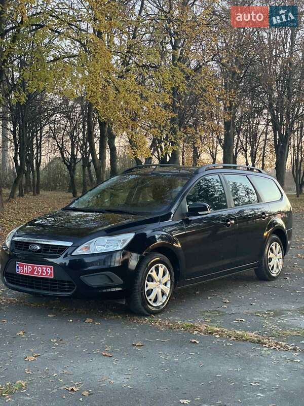 Универсал Ford Focus 2010 в Владимире