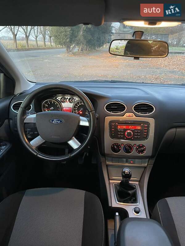 Универсал Ford Focus 2010 в Владимире